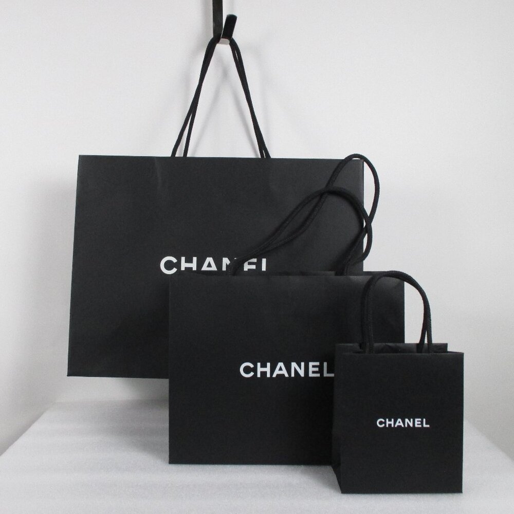 Chanel 5 Gift Bag Bundle View 3